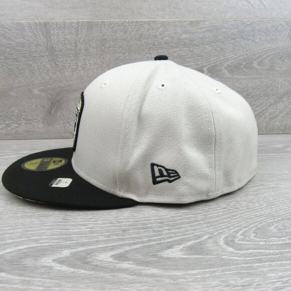 New Era 59Fifty NFL Las Vegas Raiders Salute To Service Fitted Hat Cap 7 3/4 NEW - Picture 7 of 15